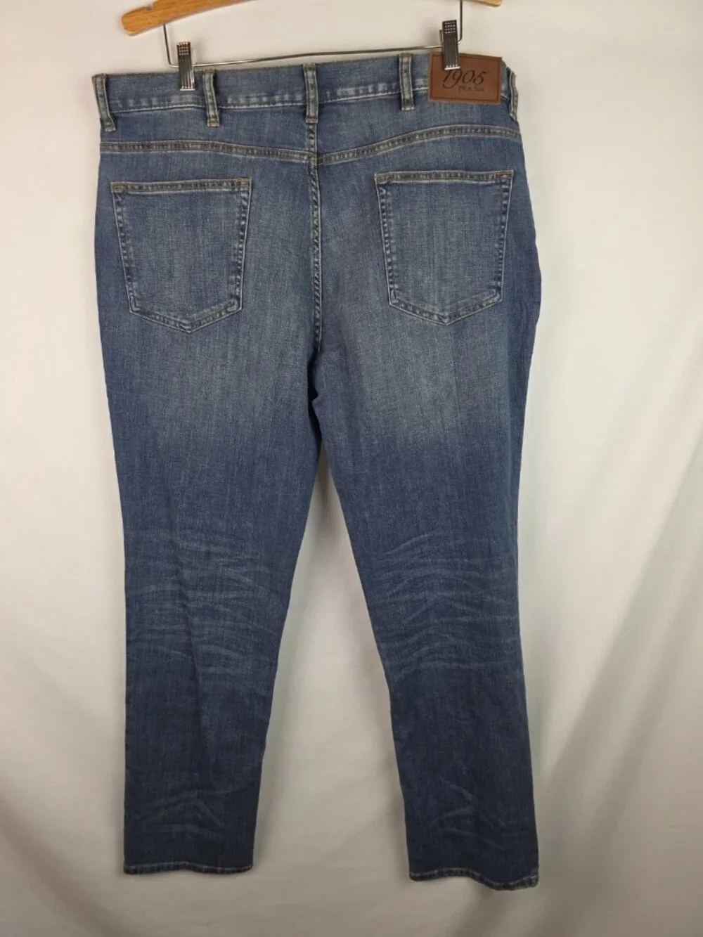 Jos A Bank 1905 Men's Jeans Size 40 x 32 Blue Tailored Fit Denim Jean Pants